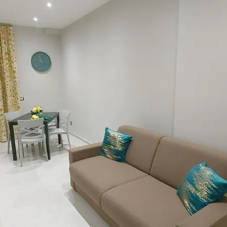 Apartment C&c