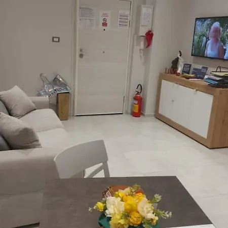 Apartment C&c *